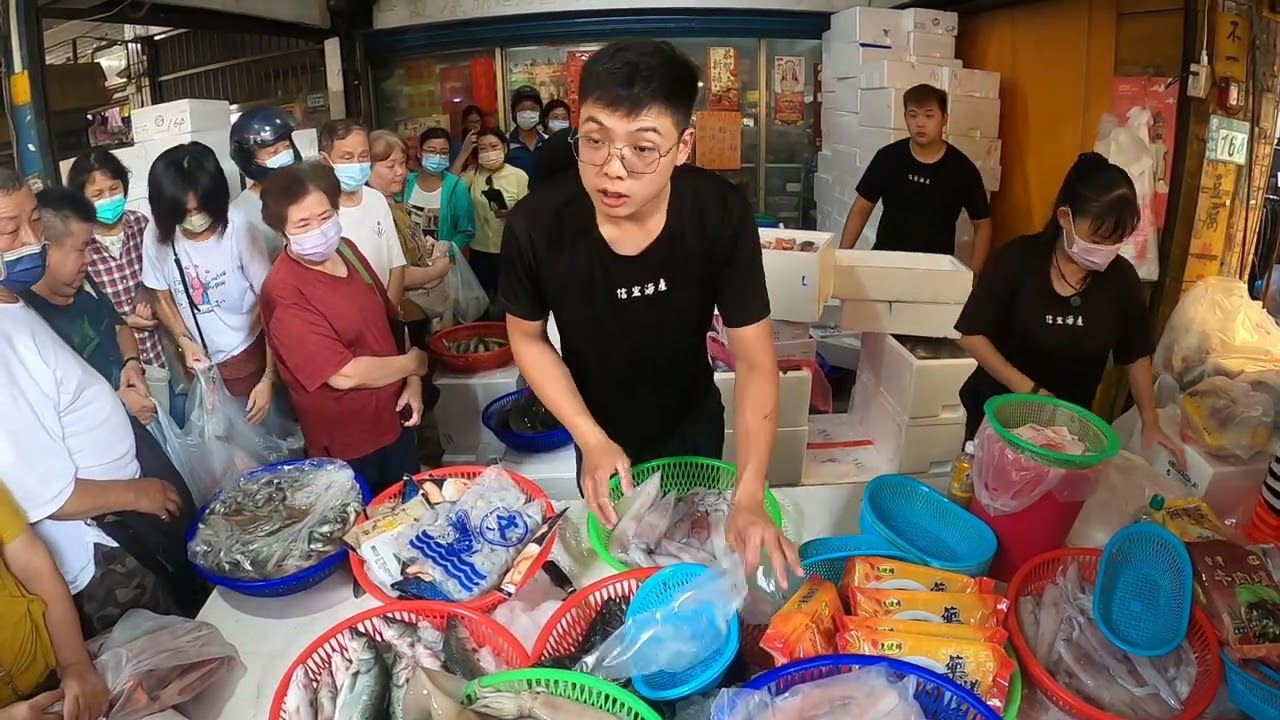 連石斑魚都可以亂拼了 #中彰海王子 #土城 #海鮮叫賣 #海鮮拍賣