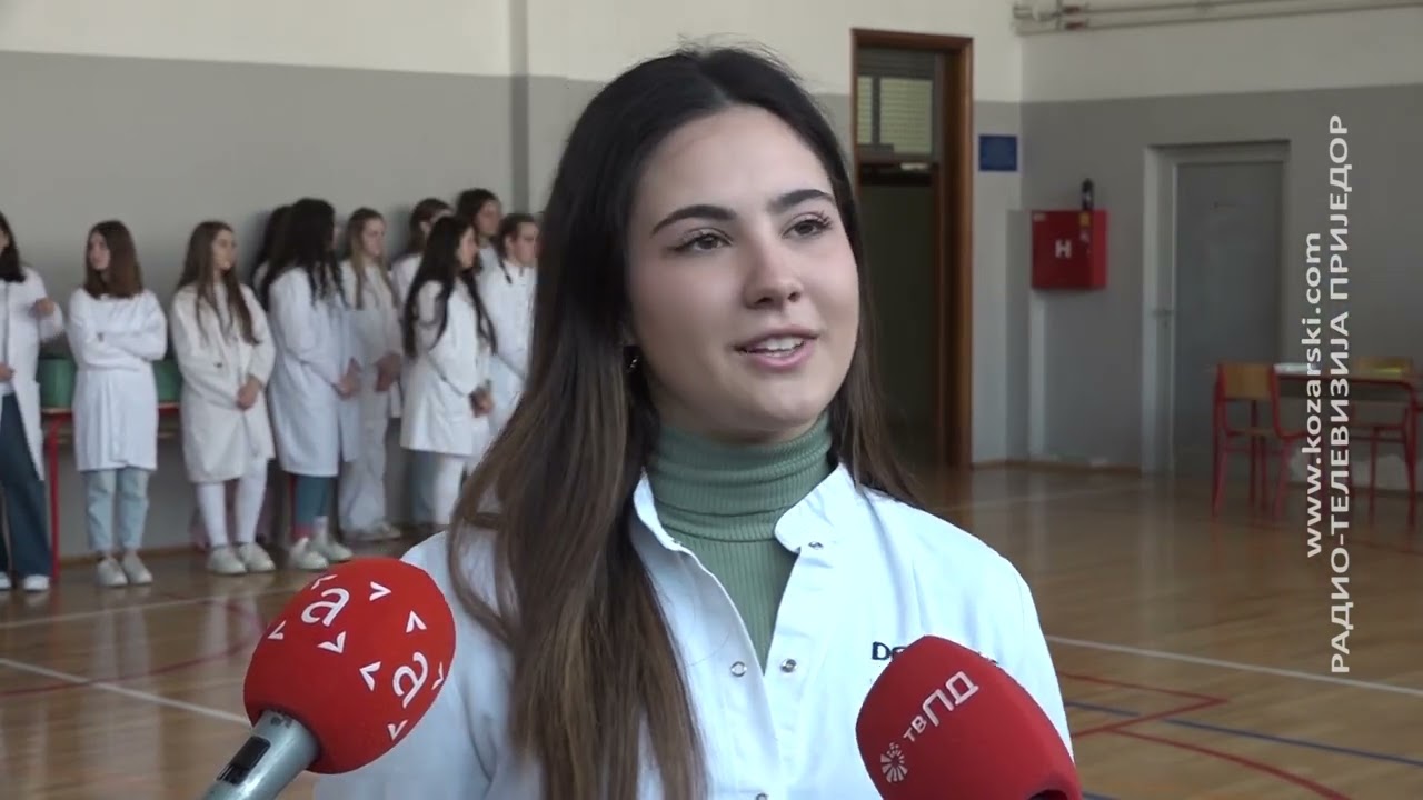 UČENICI SREDNЈOŠKOLSKG CENTRA U  POSJETI  CENTRU 