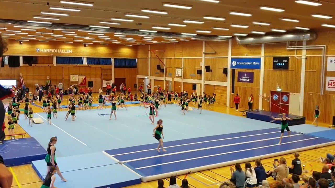 Hareid i 100! Barnekretsturnstemne 2022.