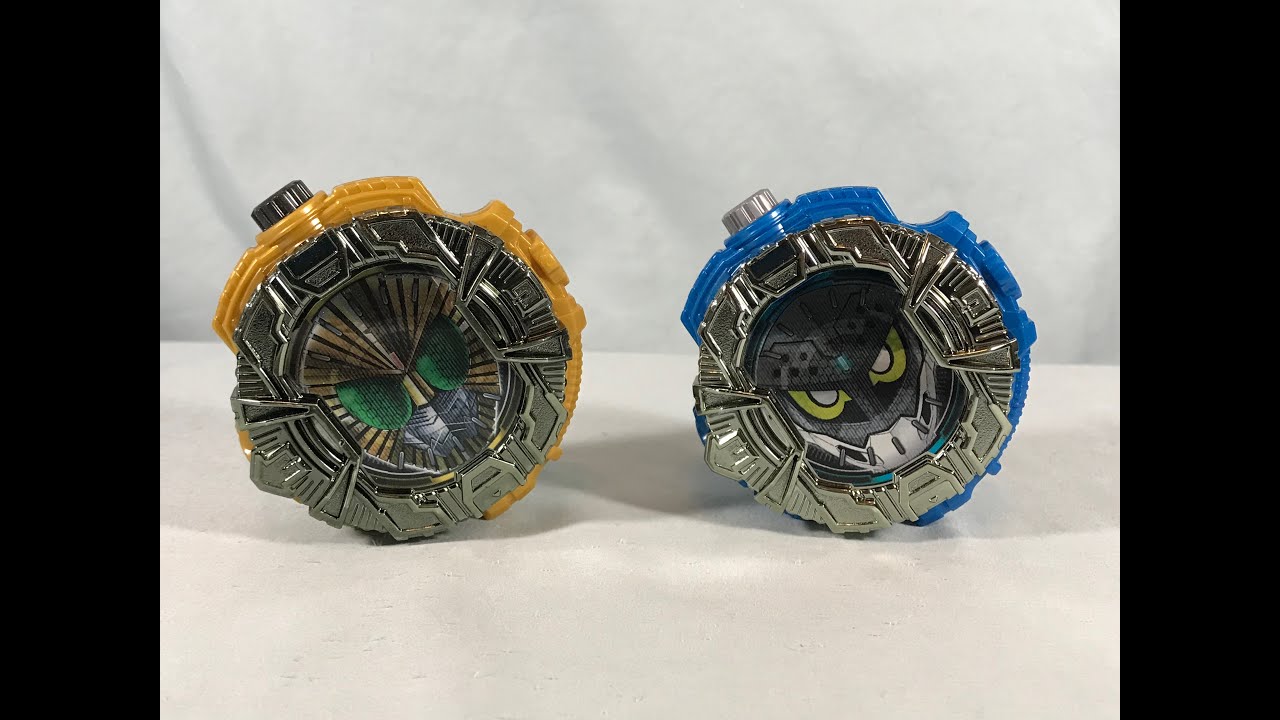 Kamen Rider Zi-O Premium Bandai Metallic Gashapon Beast & Brave Ridewatches Review