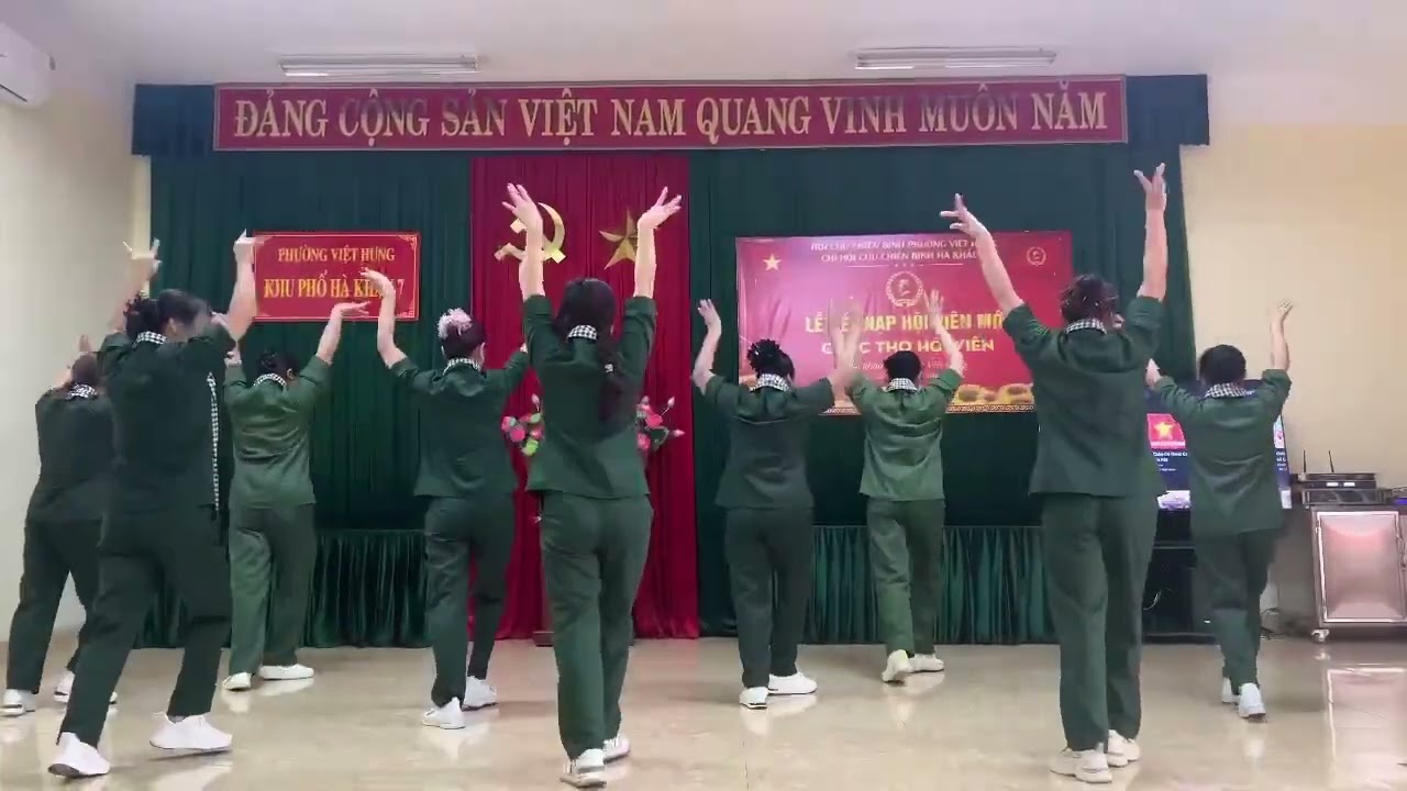Cô gái mở đường - Hà Khẩu 7 - phường Việt Hưng - tỉnh Quảng Ninh 