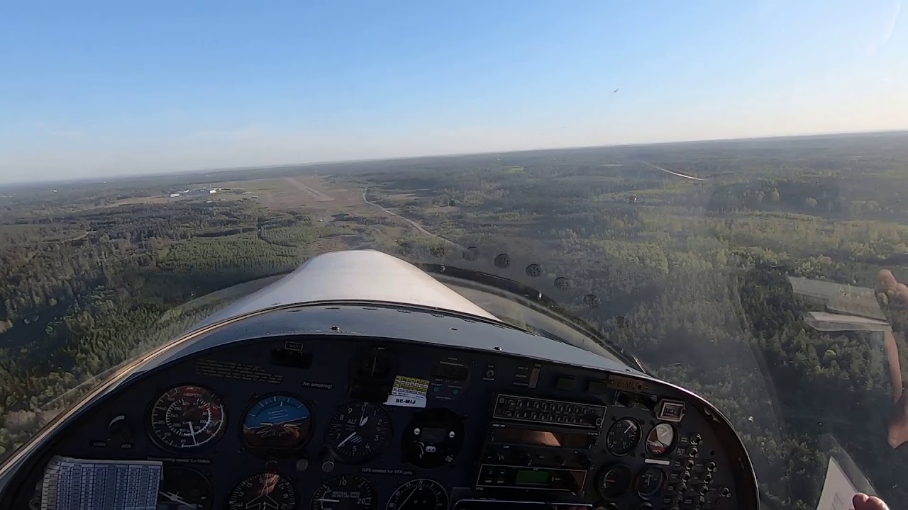 LAPL Pilot License - Flying Lesson #6 - Touch & Go