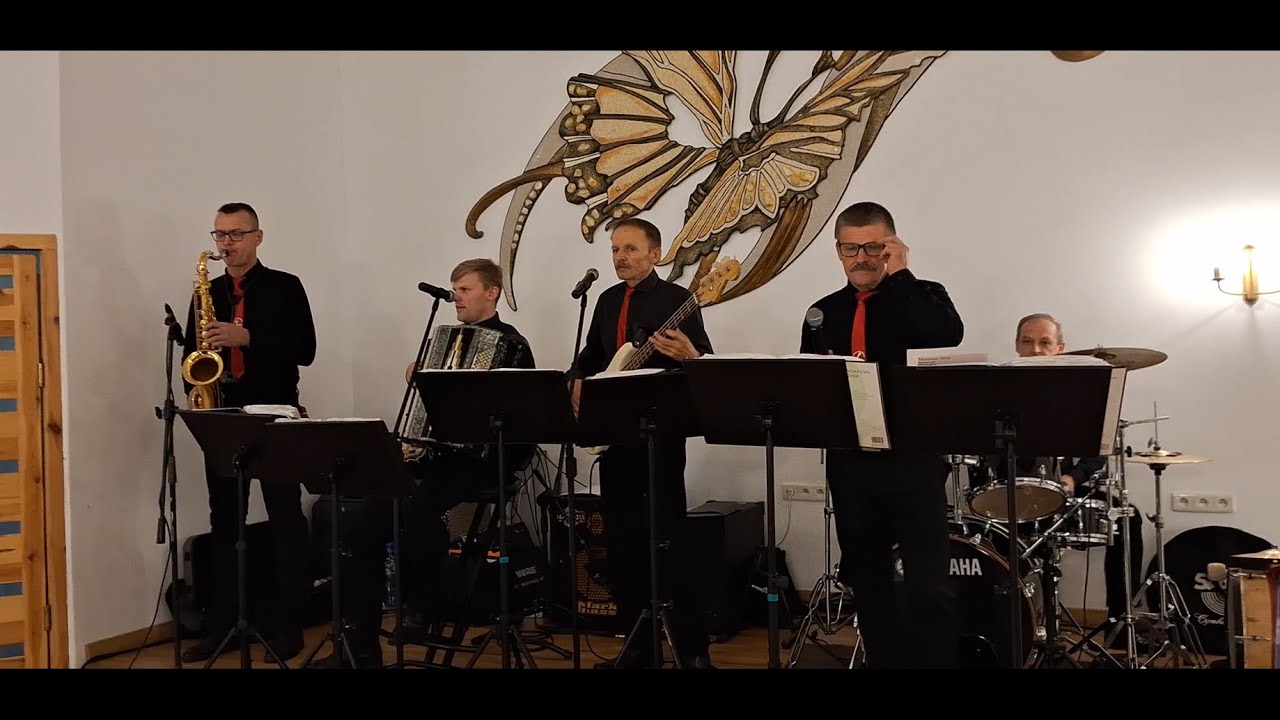 Chłopak z Niemysławic, dziewcze z Jędrzejowa zagrała Kapela Stąporkowska