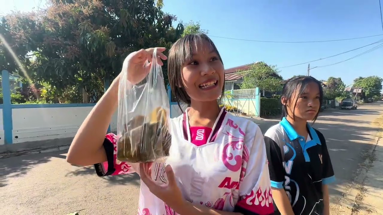 อาหารบ้านฉัน ในจานบ้านเธอ ชั้นมัธยมศึกษาปีที่3/3