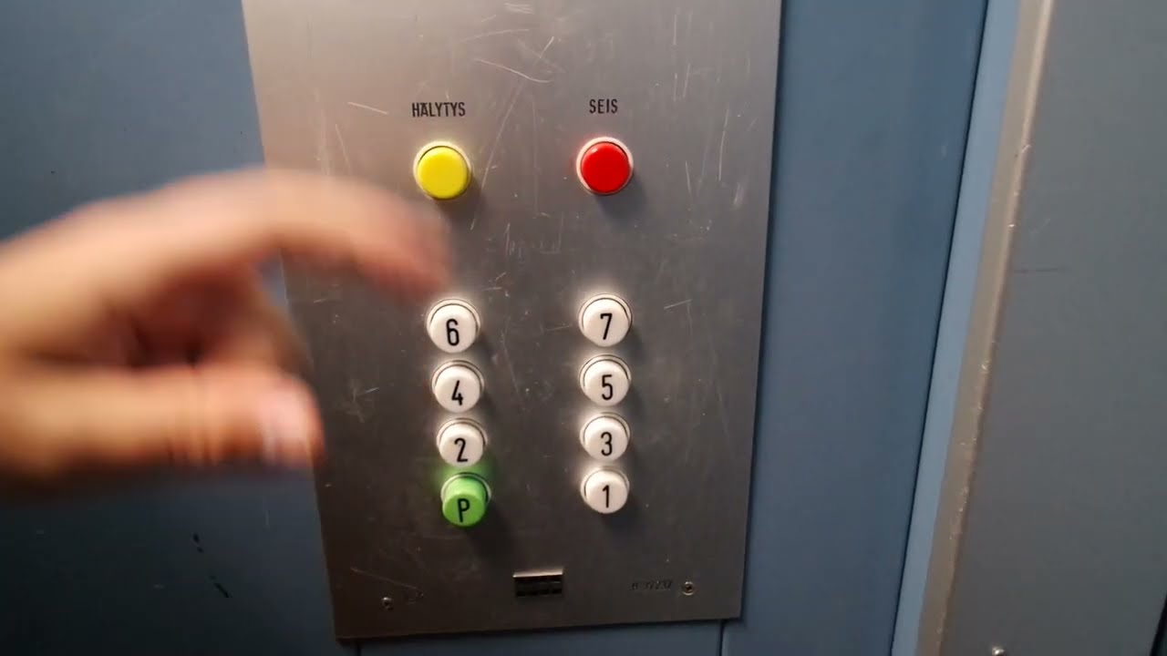 Last ride! 1977 Kone traction elevator/lift in Valjaskatu 6A, Mets&auml;kangas, Lahti