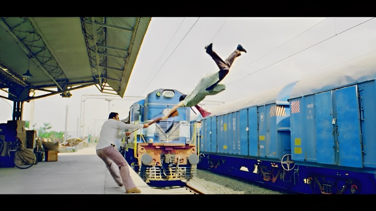 Salman Khan's Epic Train Fight Scene | Dabangg | Unstoppable Action