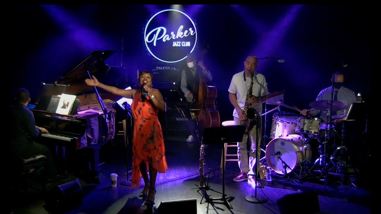 Pamela Hart Sings 