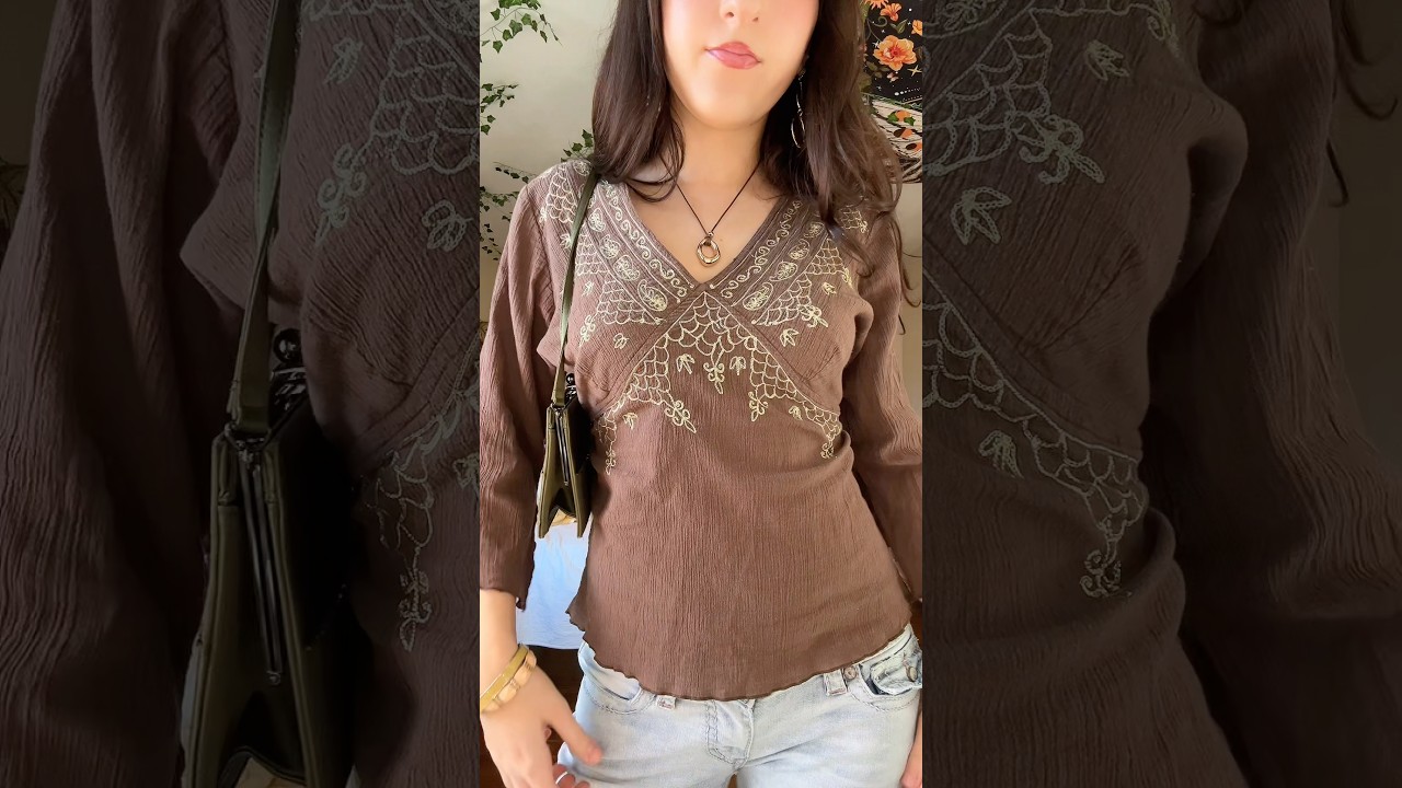 #styling #stylewithme #lowwaist #truereligion #jeans #thriftedfashion #gdwm