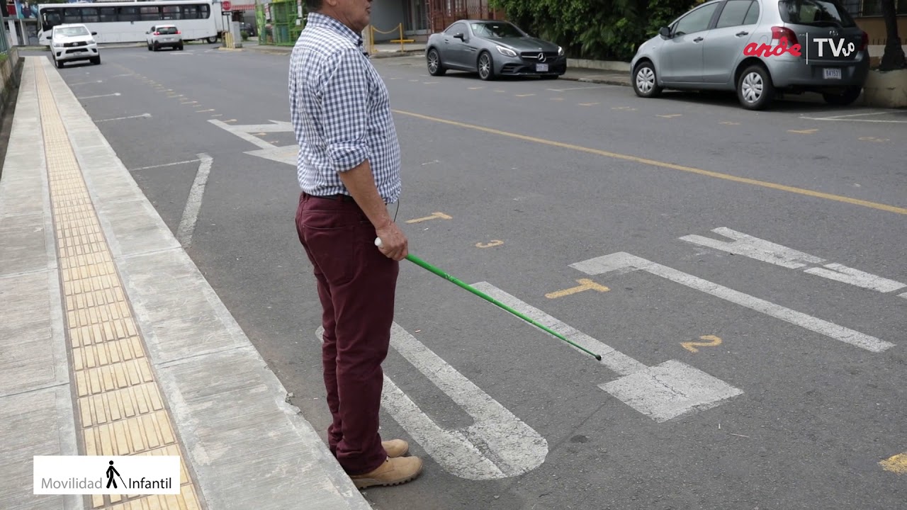 COMO CAMINAR Y DAR DIRECCIONES A PERSONAS CIEGAS Y BAJA VISIÓN -MOVILIDAD INFANTIL