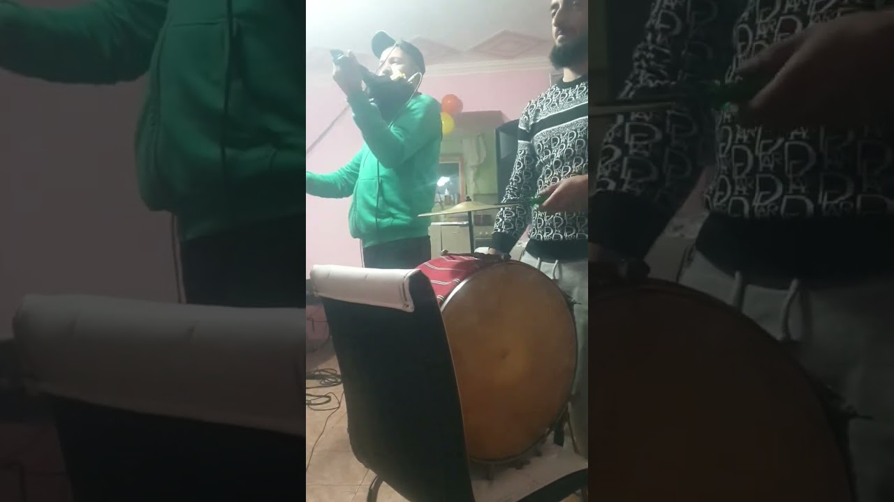 Dan Moisa . La una mica 🥁🎻🎹