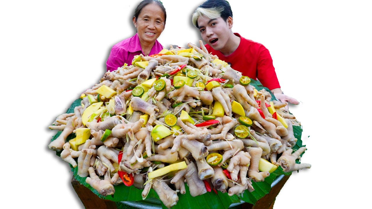 Bà Tân Vlog - Lần Đầu Làm Mâm Chân Gà Ngâm Xả Tắc Khổng Lồ Đãi Cả Làng