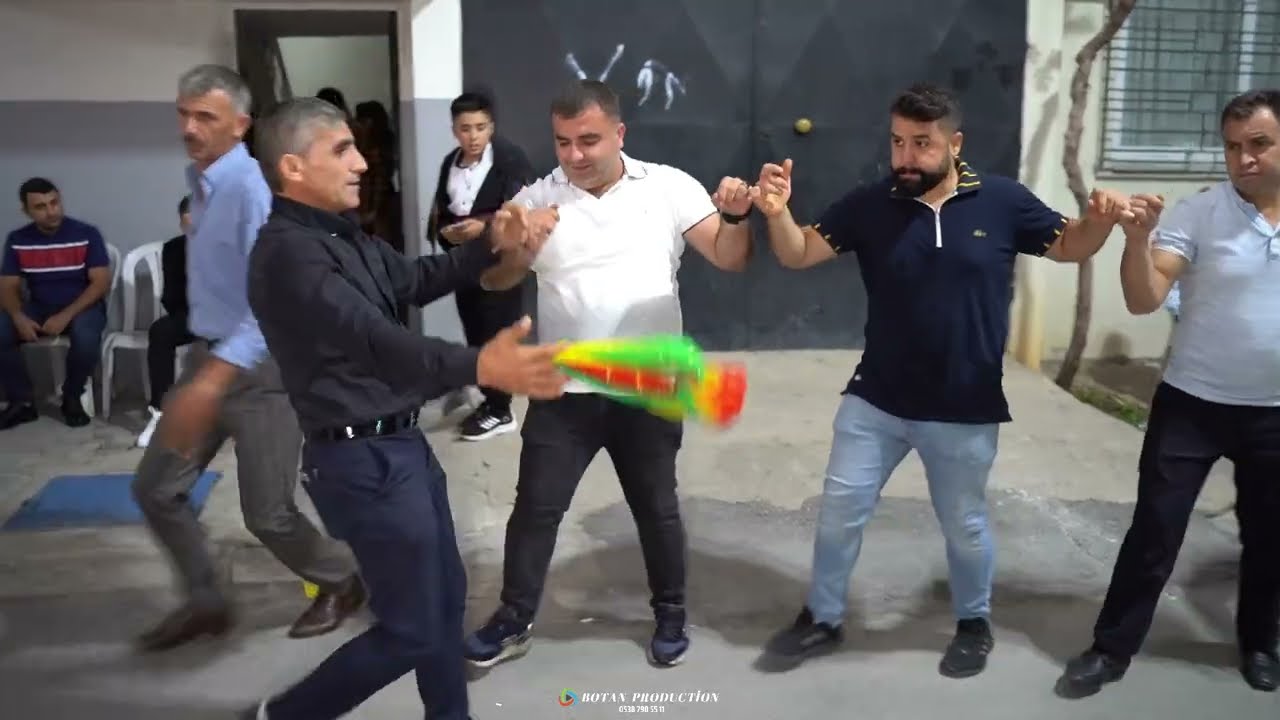 KOMA DENGE BOTAN ( BARIŞ BAYLAS - KINA GECESİ ) 2023 PART 1