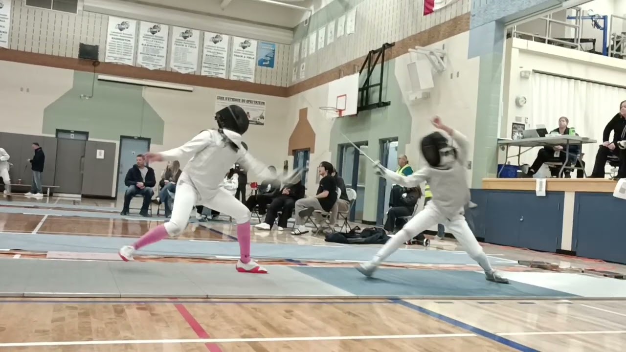 YUAN Olivia vs FU Pui Lam (Paisley) Alberta Winter Games - Cadet Women's Foil