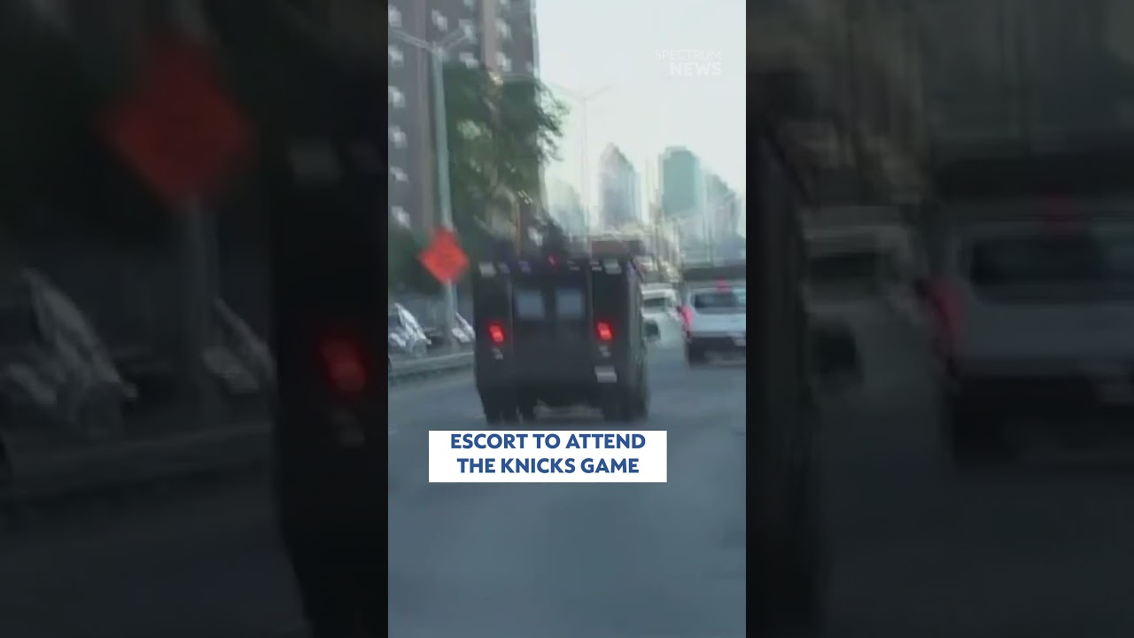 Trump arrives to Manhattan for the Knicks game