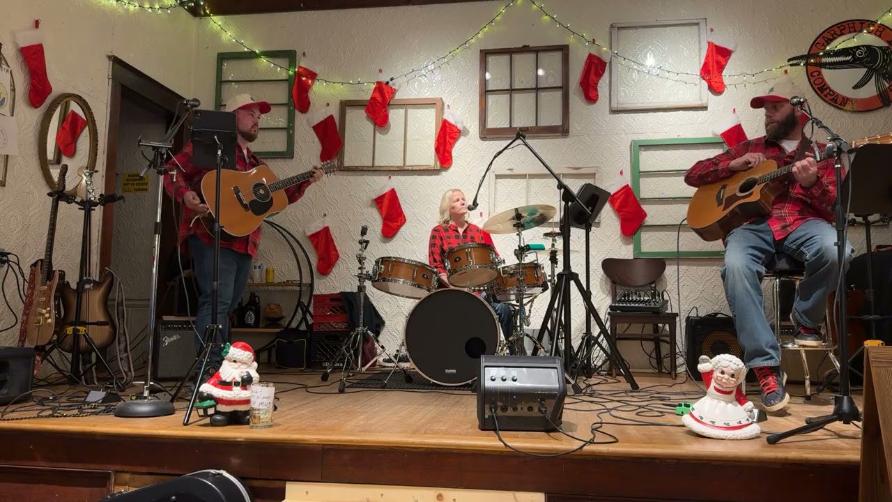 Lee Street at Garphish:  Sat, Dec 6, 2025 - Set One
