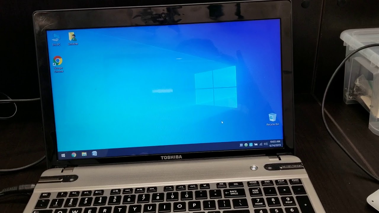 Toshiba Satellite P855-S5102 wifi stops working after windows update Resolved.