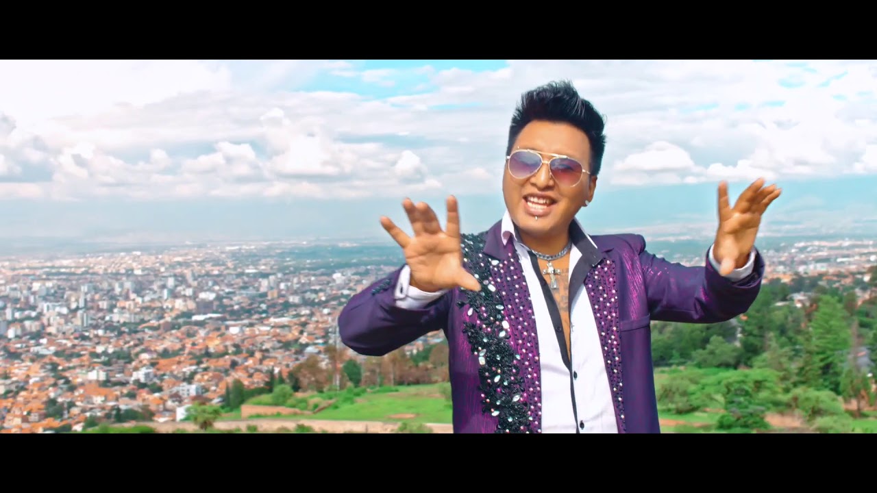 Cristhian Vidal y Su Inspiracion De Amor │La vida es una cholita│ 2021 - Salay☑️
