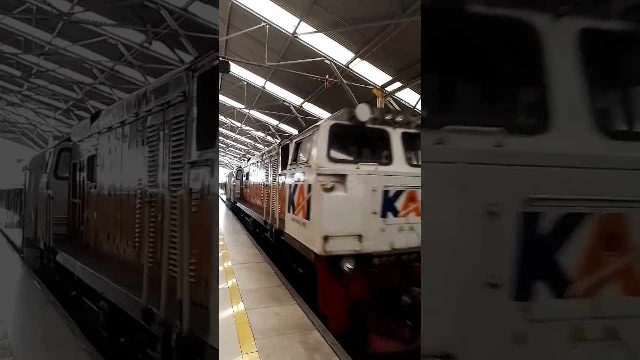 KA Cikuray relasi Sta. Garut - Jakarta Pasar Senen tiba di Stasiun Bandung