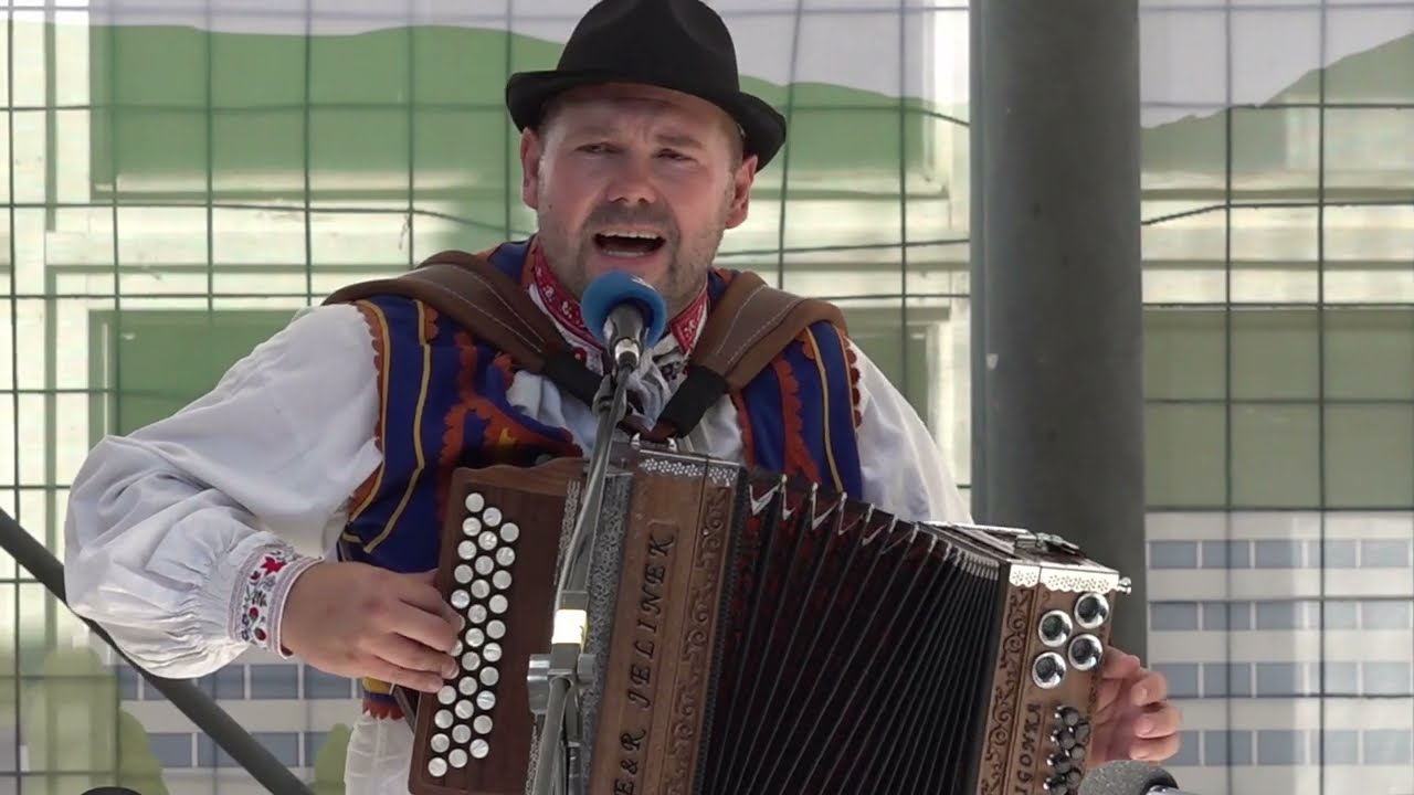 Teplický harmonikový festival 2022 (Zbojná, sestry Bacmaňákové, Janíčkovci, J. Opatovský, ...)