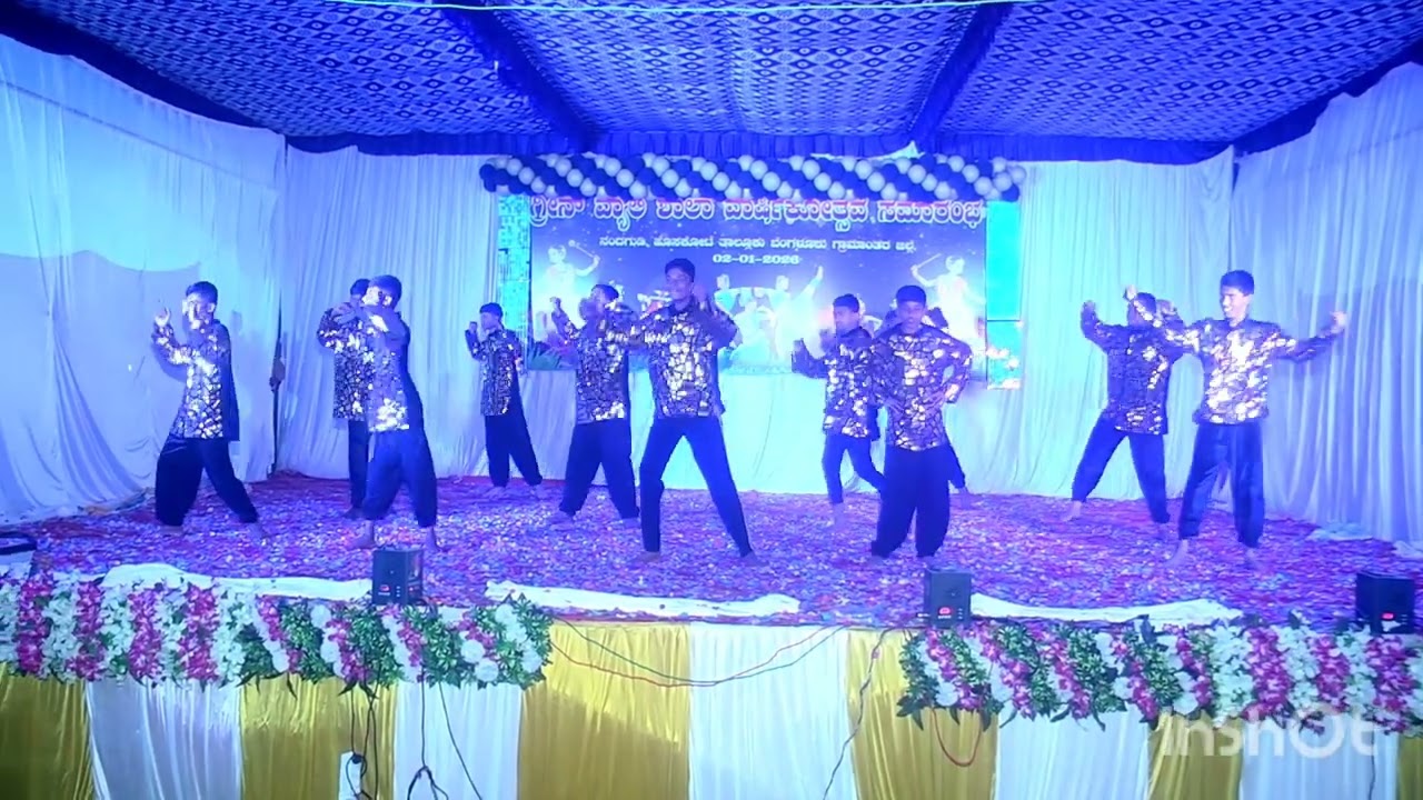 Dance from 9th standard boys for Upendra song on school Annualday function.