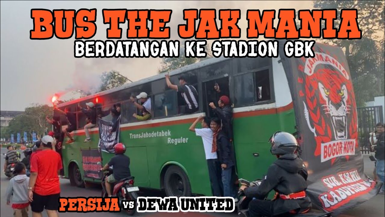 Video Bus JAK MANIA Berdatangan ke stadion GBK ( persija vs dewa united ) !!!