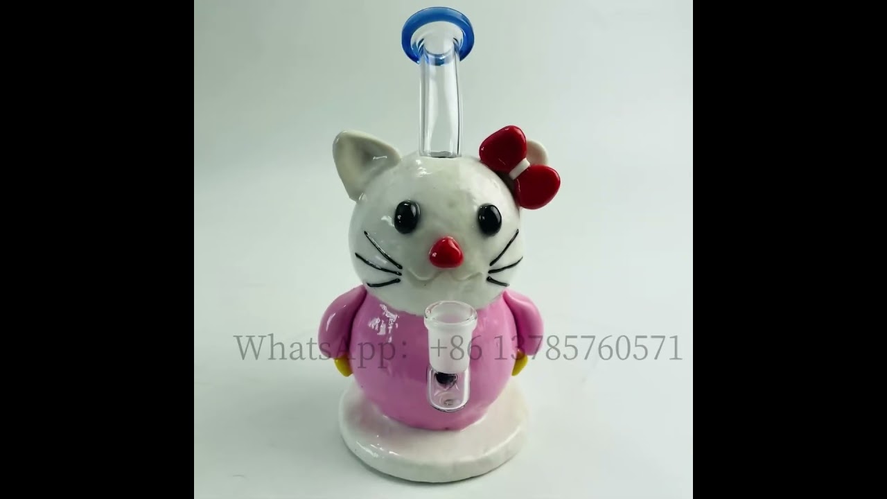 The integration of  Hellokitty image and glass              #glassart #glassbongs #glasspipes