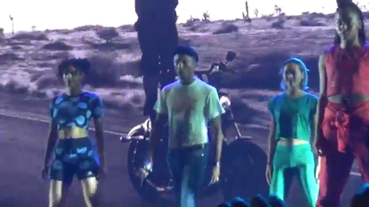 Pharrell Williams - Freedom Live in Singapore 2015