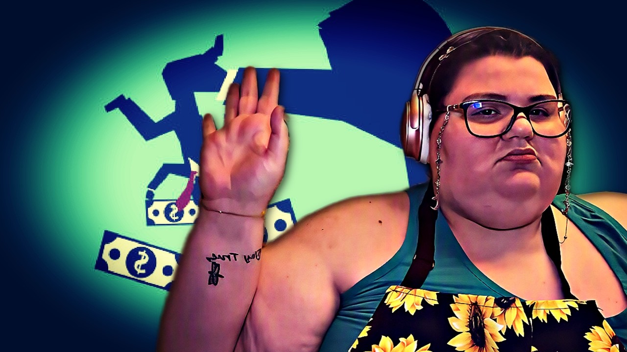 QuirkyLoveRosee- Roz Shows Off Being Against Capitalism (25Aug26)