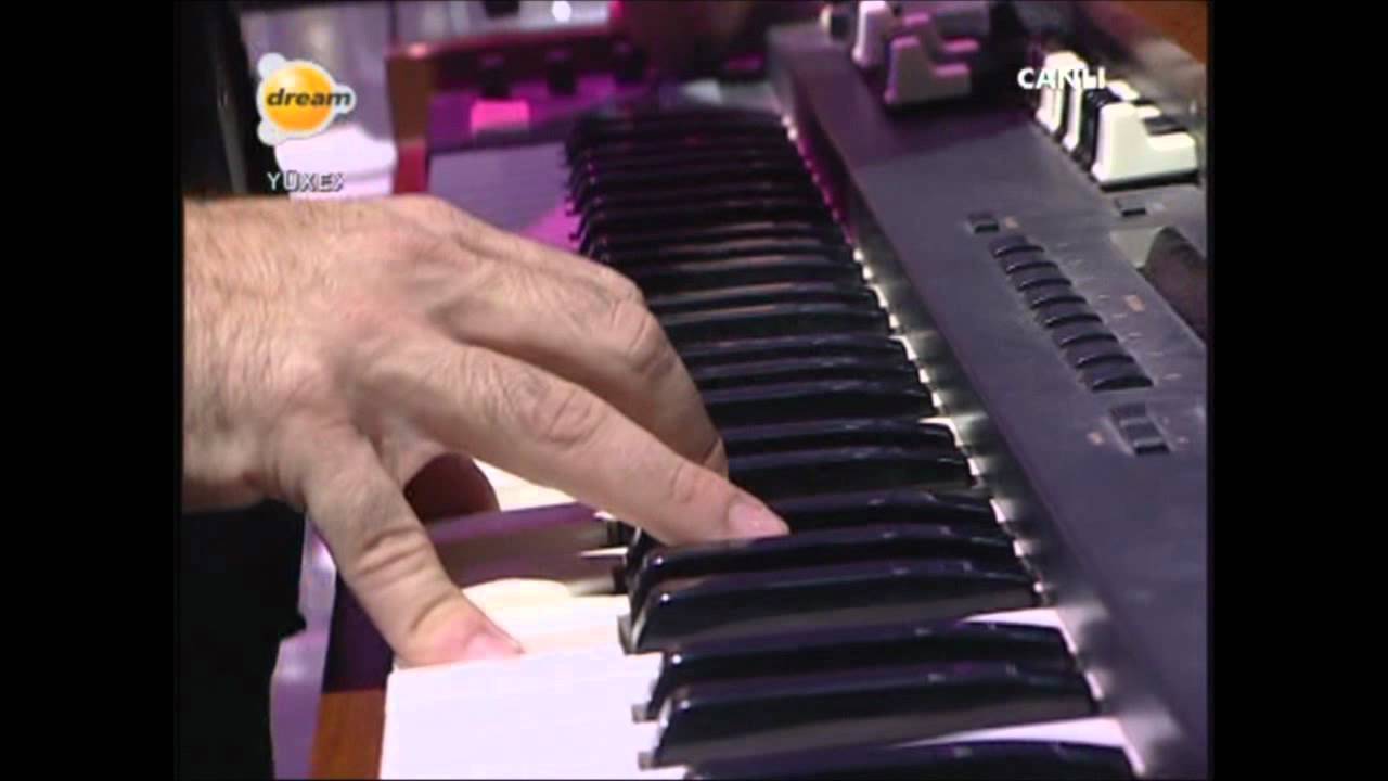 Redd - Don Kişot (Dream Tv Yuxexes Canlı Performans 02.02.2011)