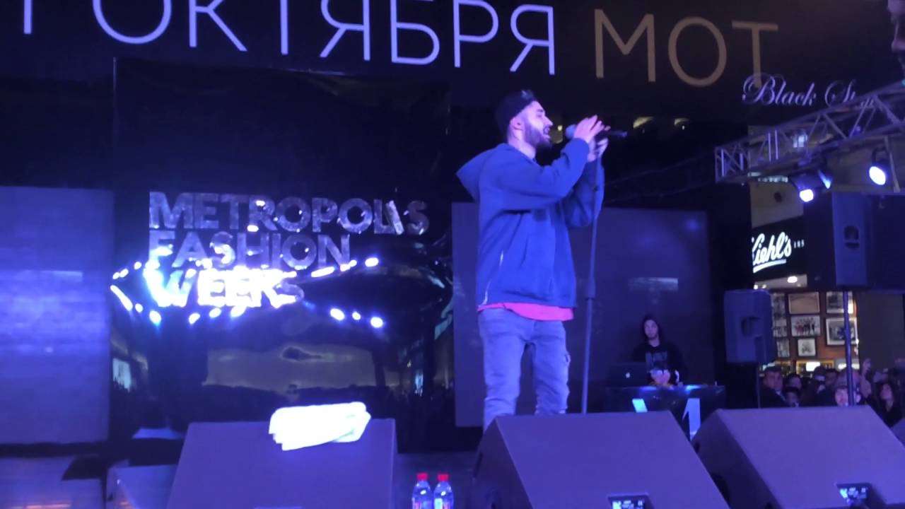 Мот здесь 21.10.16 Metropolis Fashion Weeks