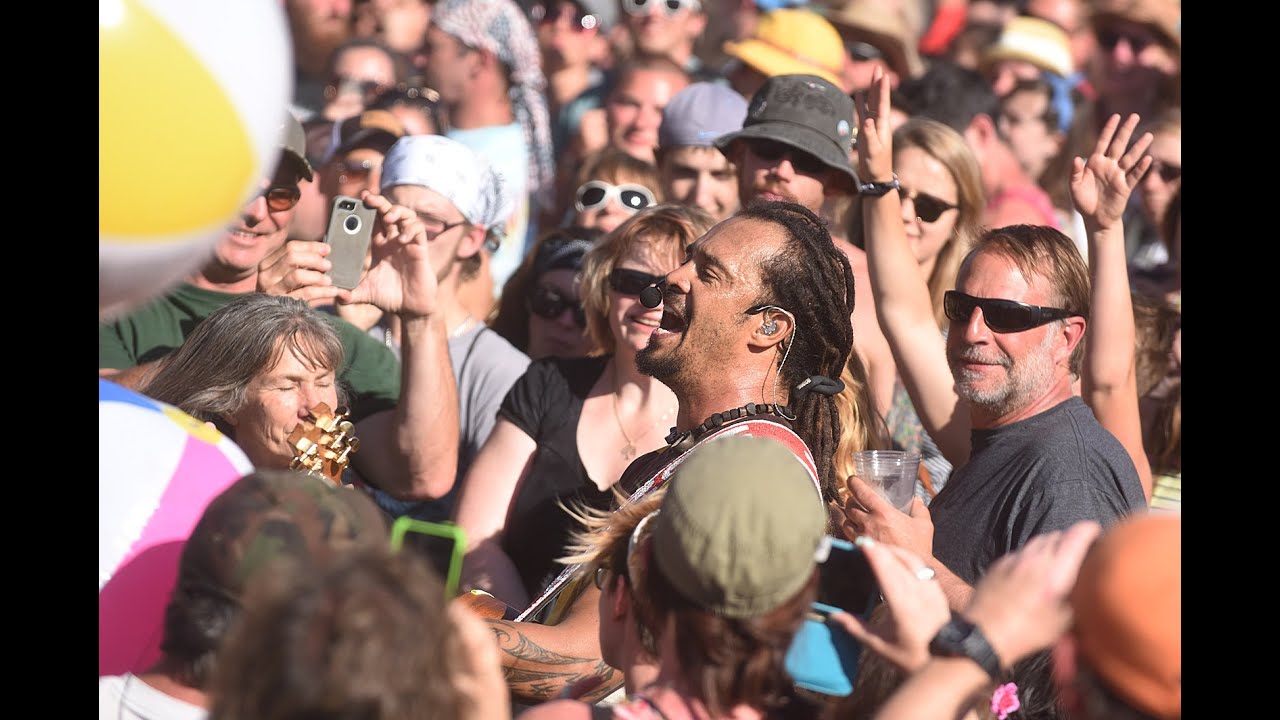 Michael Franti & Spearhead - 