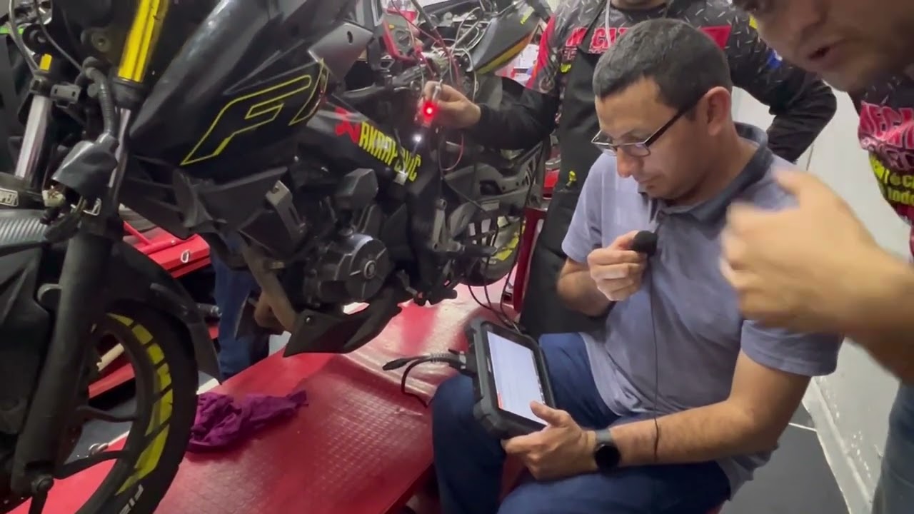 El por qué se acelera la NS 200 FI cuando se daña el sensor de clutch explicación técnica parte #1