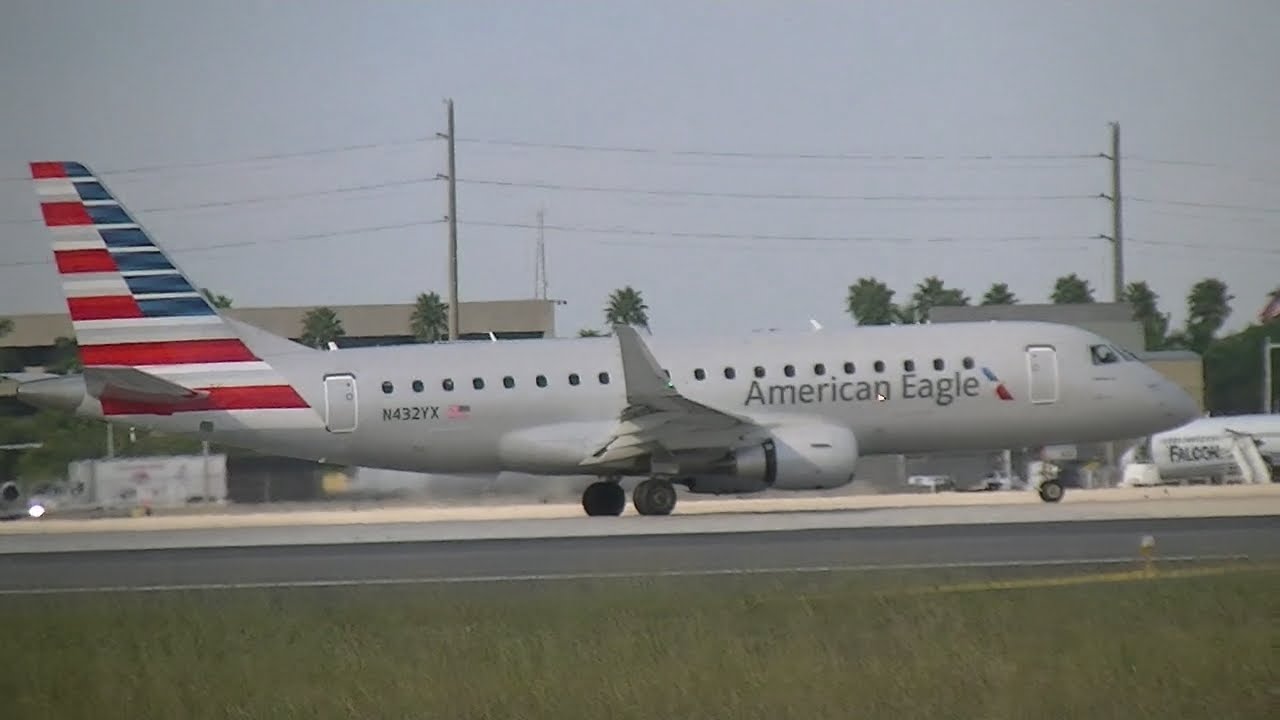 AMERICAN EAGLE. EMBRAER. ERJ 175LR. MIAMI.