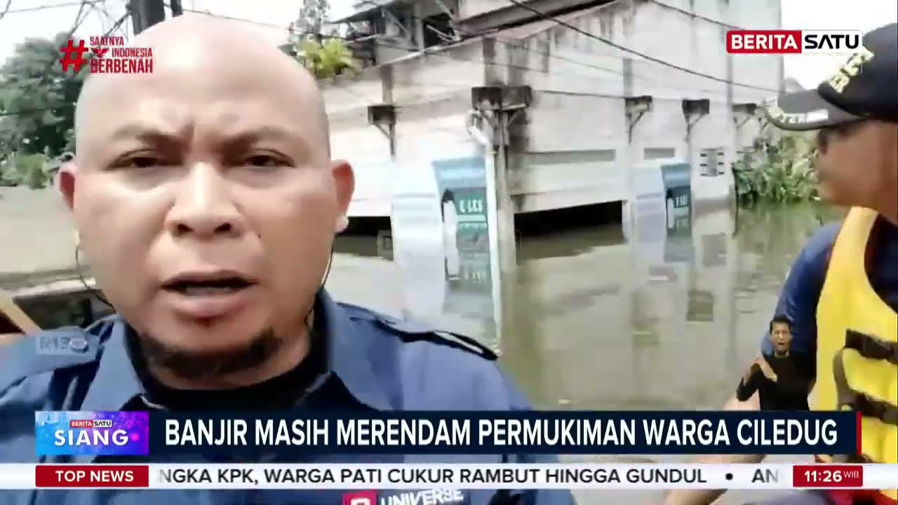 Banjir di Perumahan Periuk Damai Tangerang Mencapai 4 Meter #Beritasatu