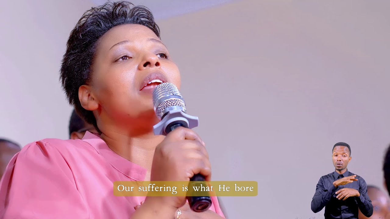 YANDIHIRIYE IMYENDA YOSE //AMIZERO CHOIR @MUHIMA SDA CHURCH