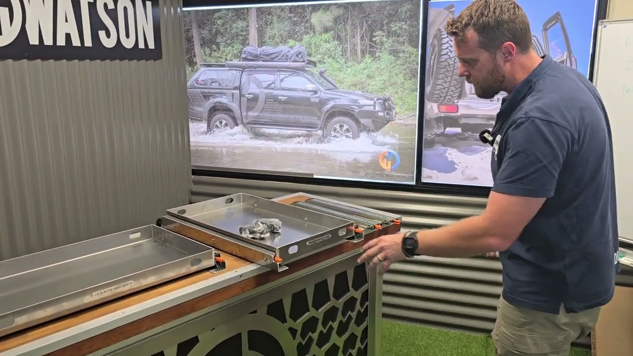 Dunn & Watson 4wd Fridge Slide