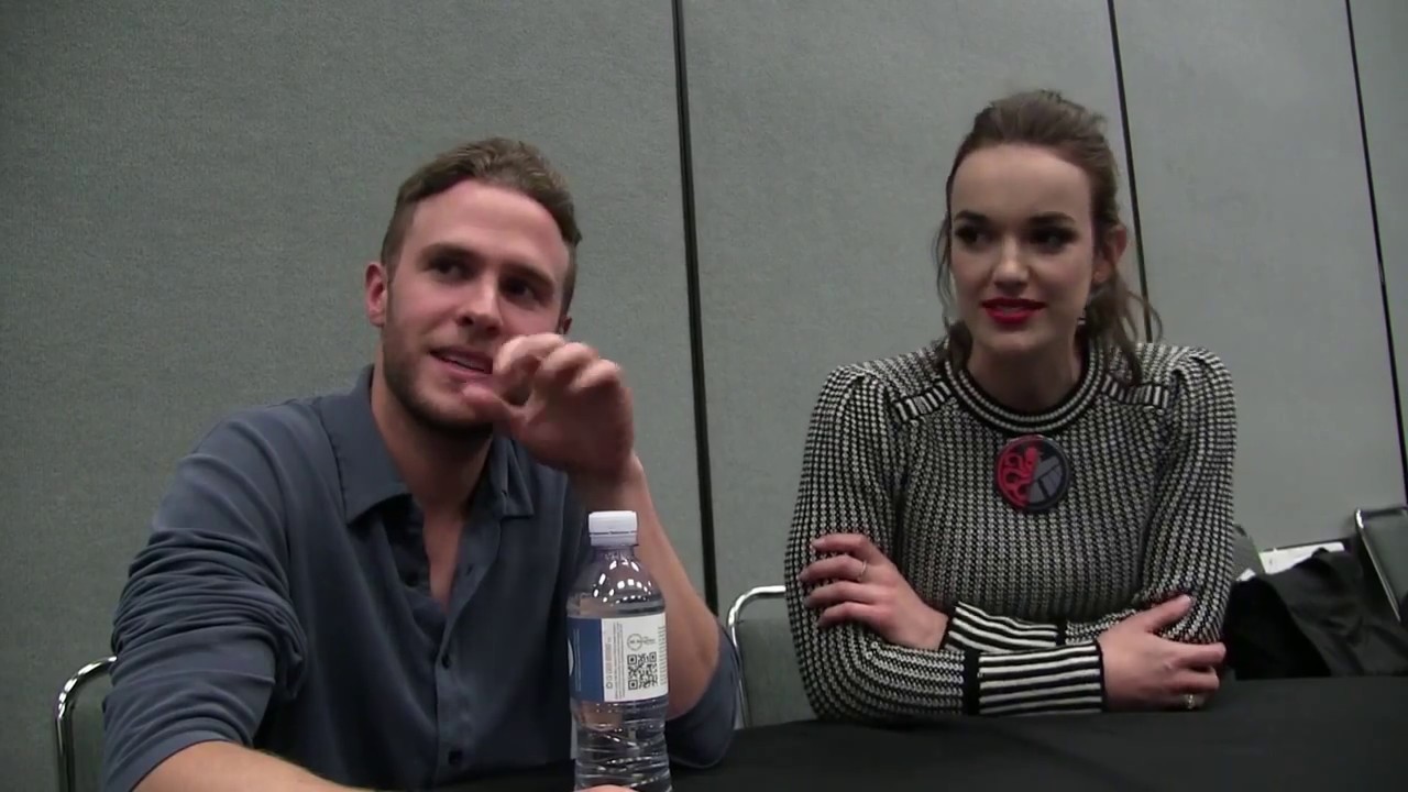 Iain De Caestecker & Elizabeth Henstridge Interview for Agents of S.H.I.E.L.D. at Wonderocn