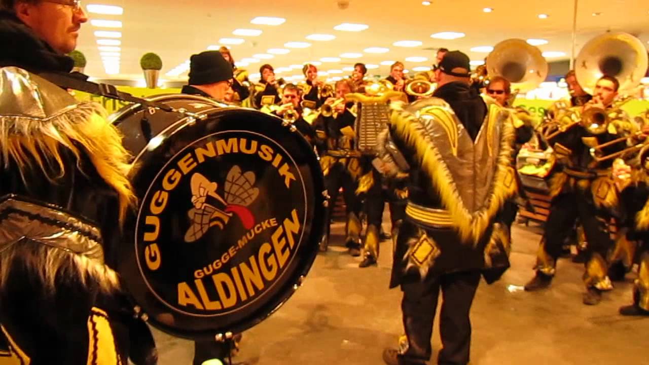 Guggenmusik Aldingen 2012 -Tornero- Edeka Markt