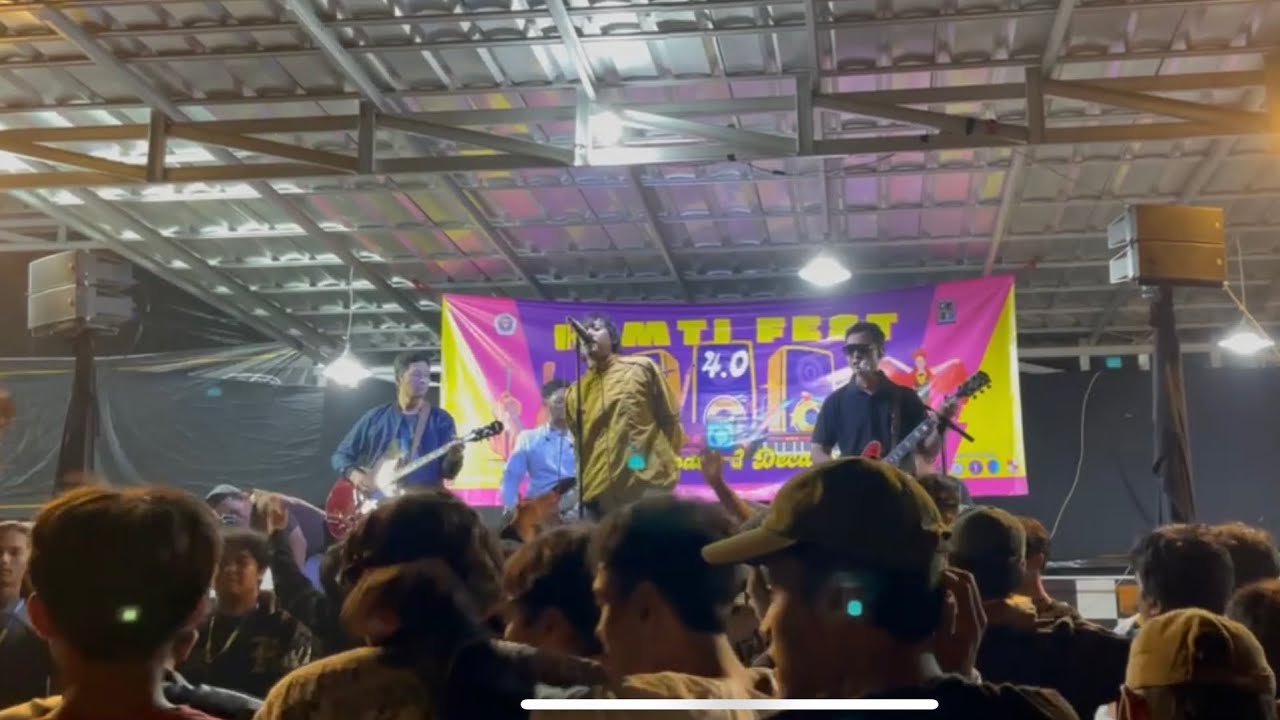 Champagne Supernova - Magicpie (oasis tribute) band | Live at Himti Fest