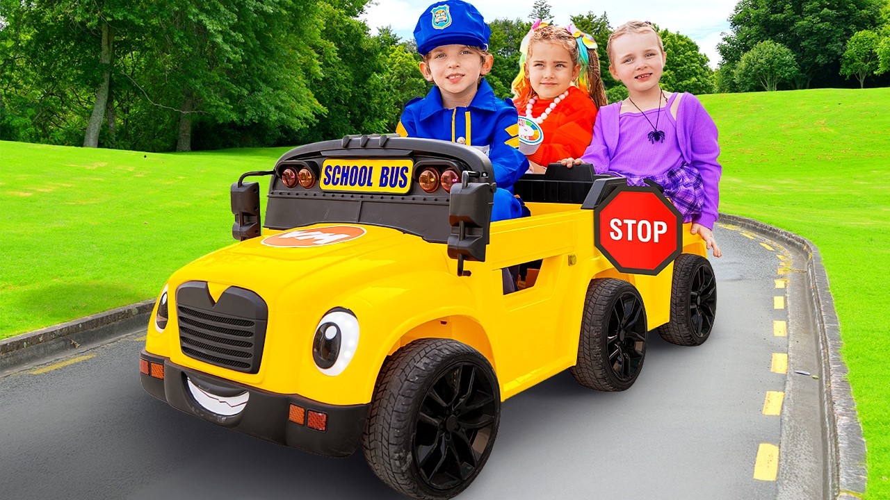 Alex Teaches Helping Others &ndash; School Bus Journey & Good Deeds