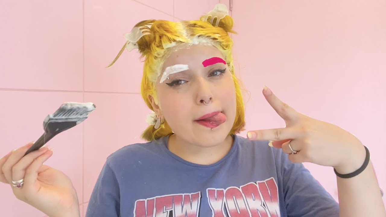 PINTANDO a SOBRANCELHA e retocando o CABELO