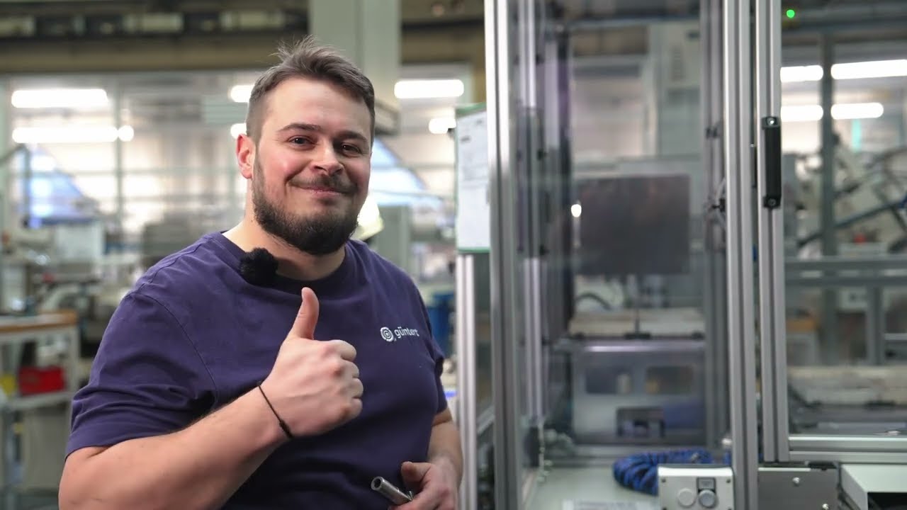 Güntert Präzisionstechnik & EGS Automation: Flexible Werkstückzuführung mit Industrieroboter