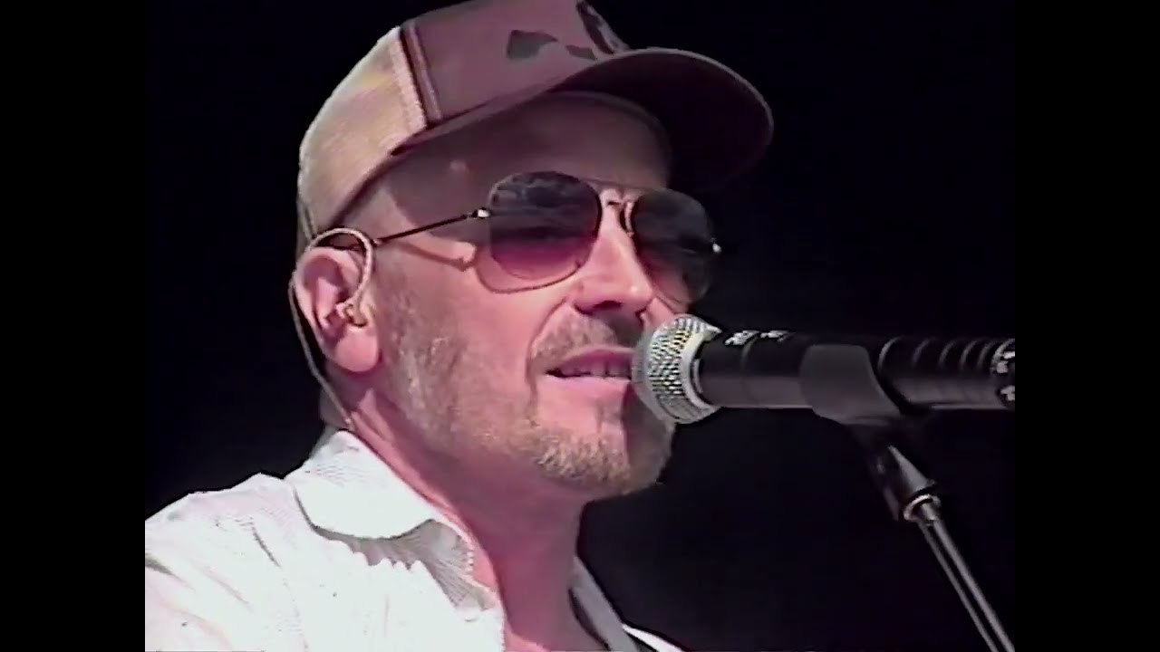Lars H.U.G. - Live på Grøn Koncert i Århus 13. juli 2003 (Full Concert)