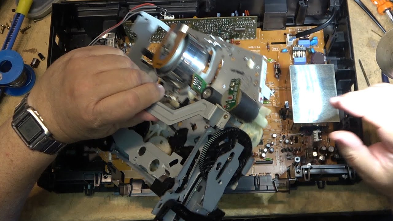 Samsung SV5000 Multi System VCR is dead and was blowed up real good. Can it be fixed? Let's find out