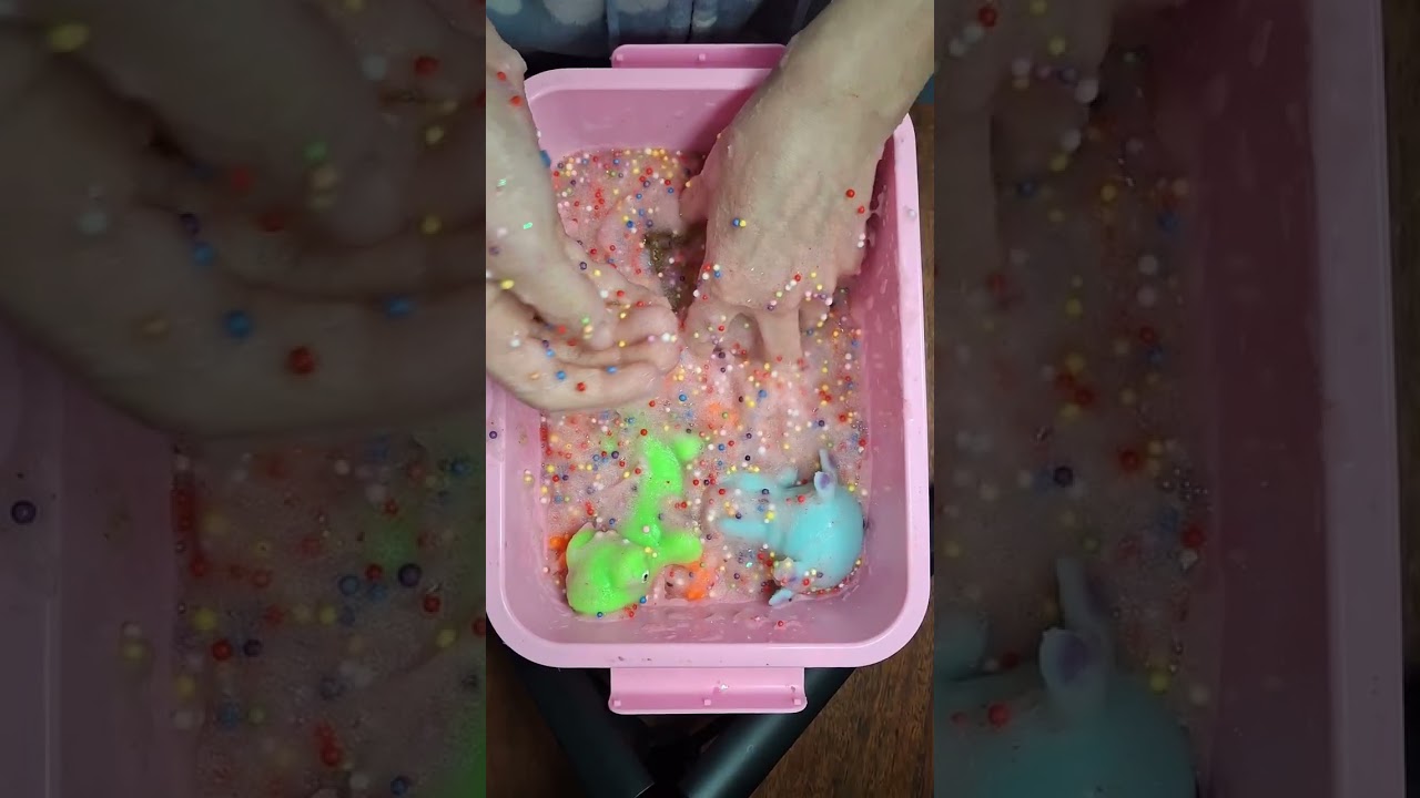 #asmr #relaxing #slimes #asmrvideo #slime #slimeasmr #slime #gel 