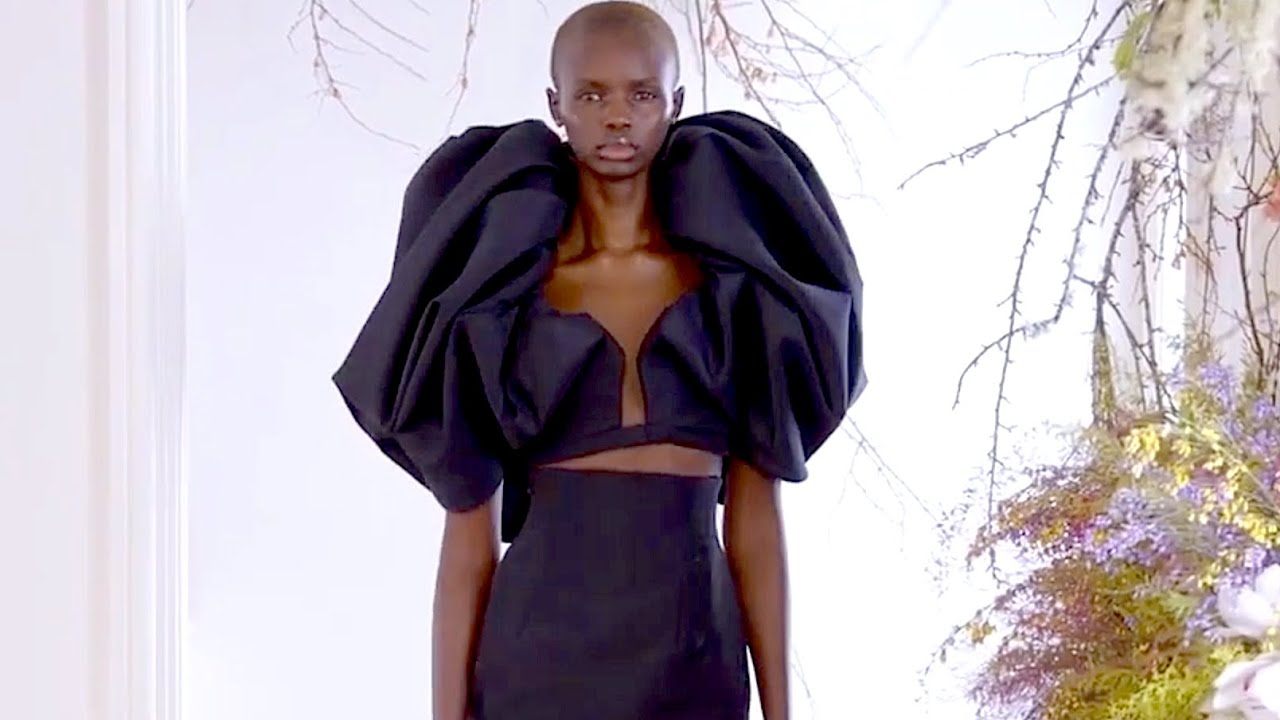 ASHI STUDIO Haute Couture Spring 2022 Paris - Fashion Channel