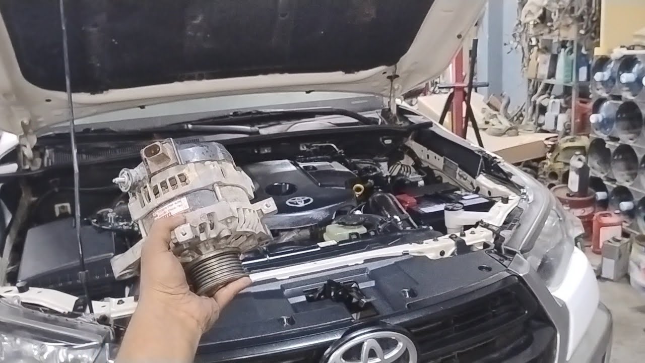 2017-2022 toyota hilux diesel 1GD-FTV  alternator replacement step by step 