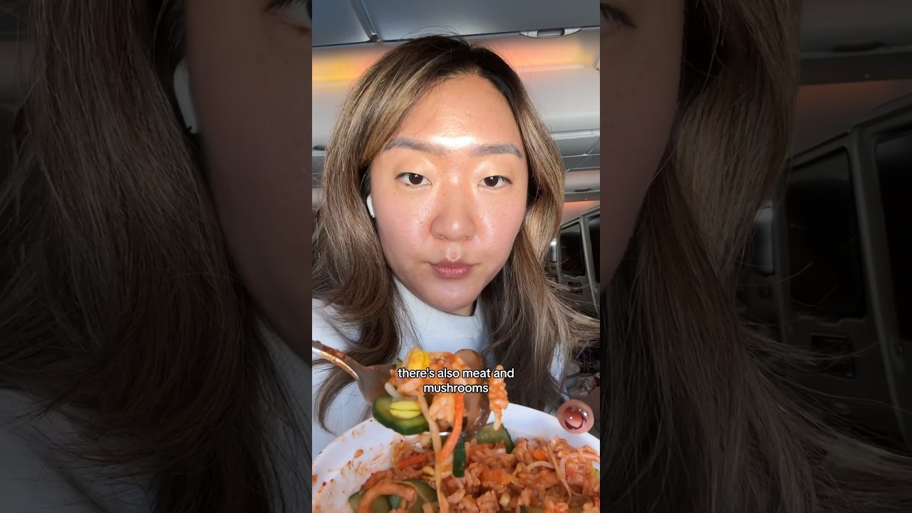 WHAT I ATE ON MY 14 HOUR ECONOMY FLIGHT TO KOREA (ASIANA)