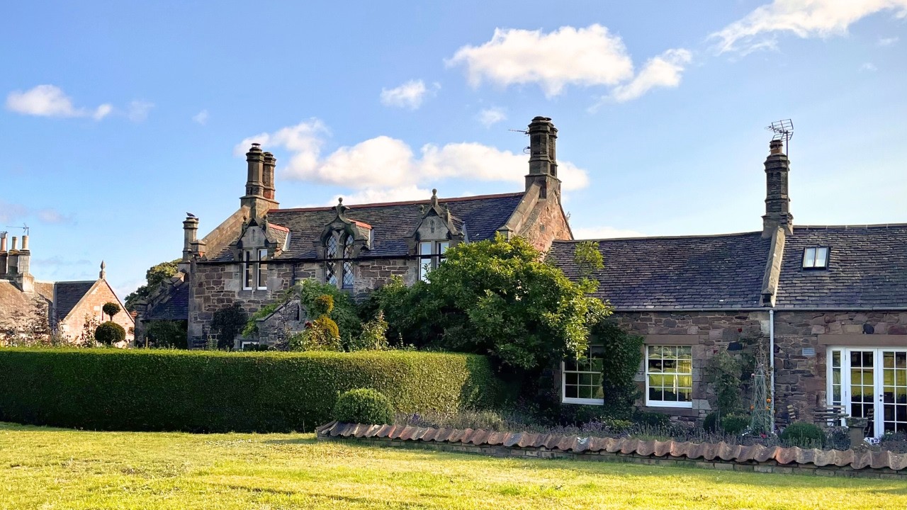 A Peaceful Walk Through Historic Dirleton Village | East Lothian, Scotland