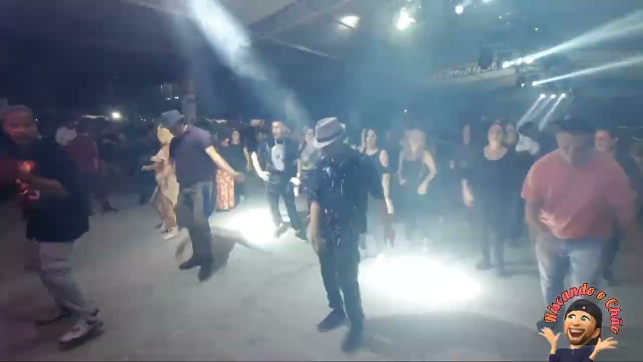 Passinho Flashback Freestyle Miami Riscando o Chão #passinhoflashback #dança #musicas #amamosdançar